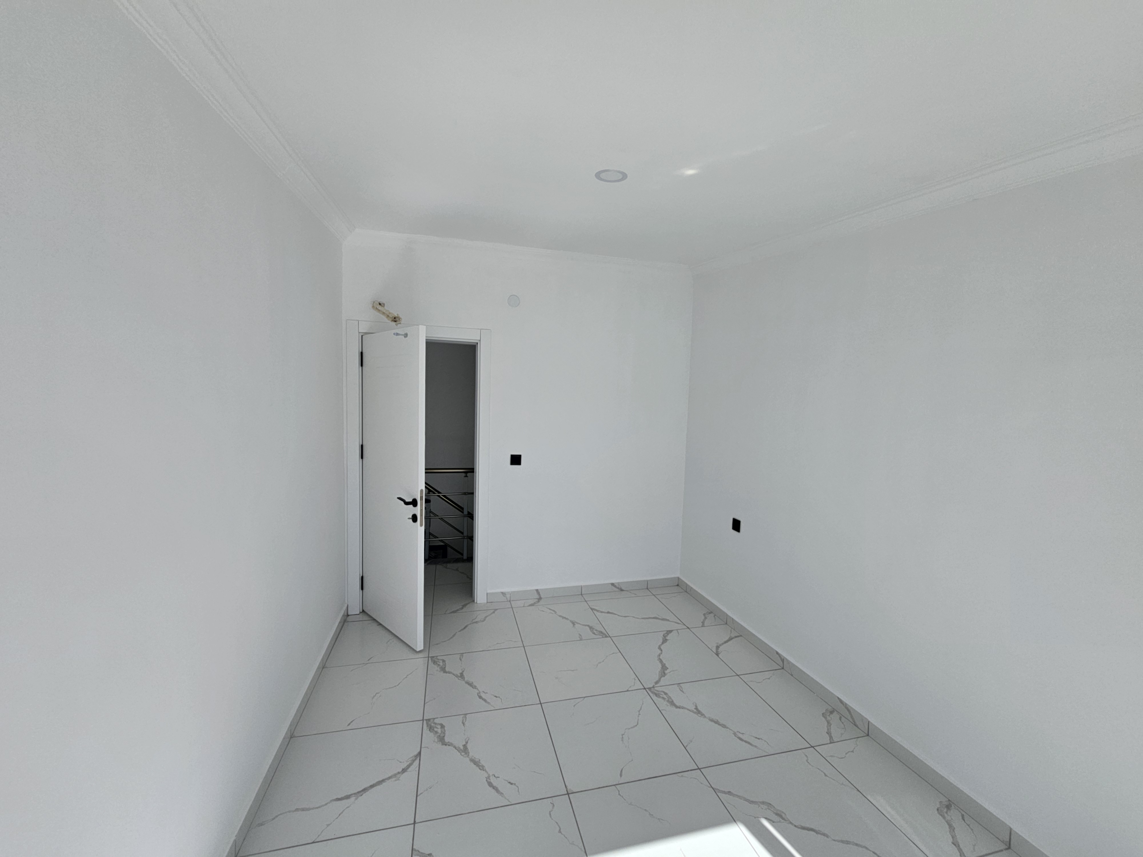 Duplex (2+1) - Aqua Blue Residence