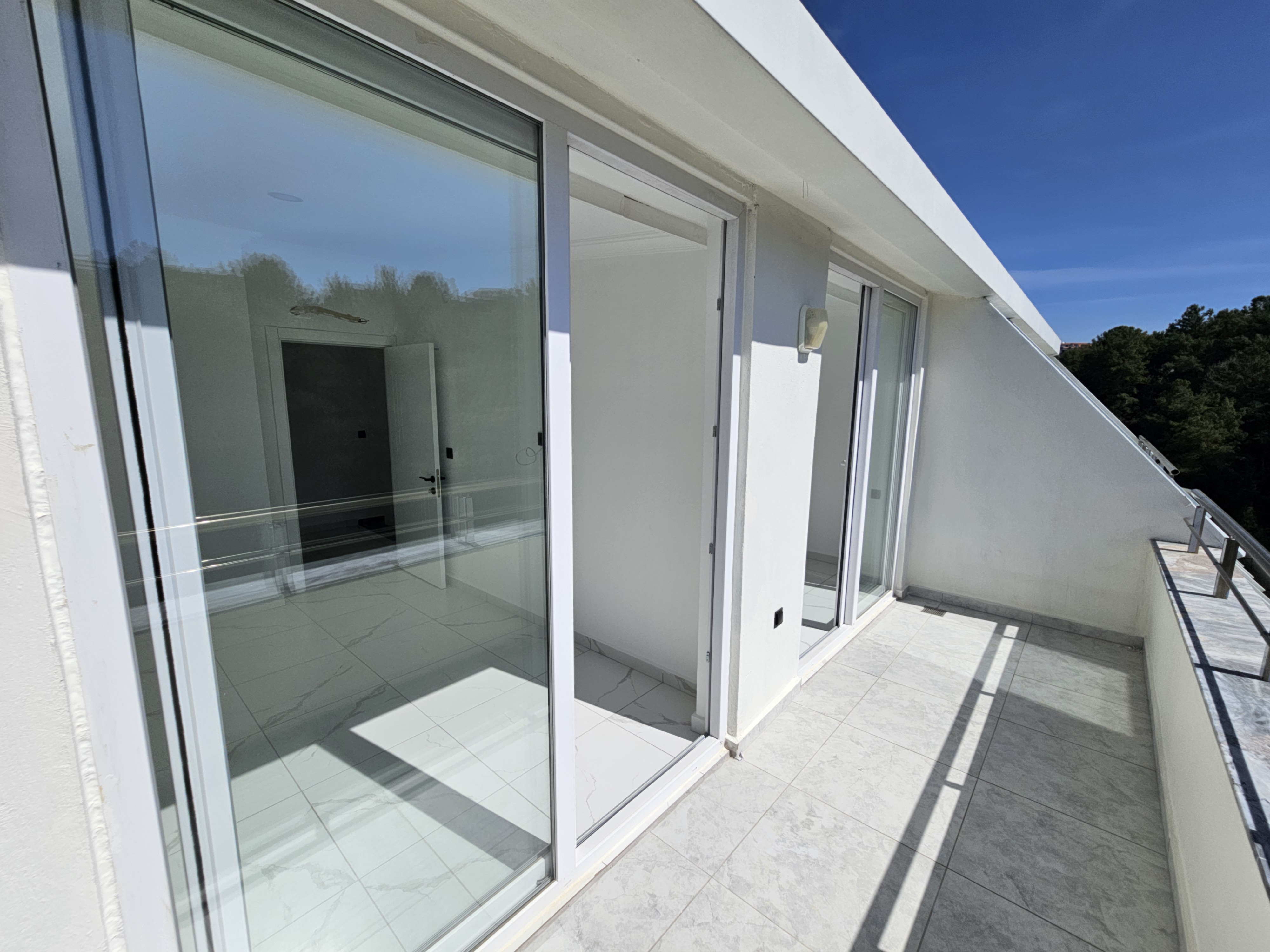 Duplex (2+1) - Aqua Blue Residence