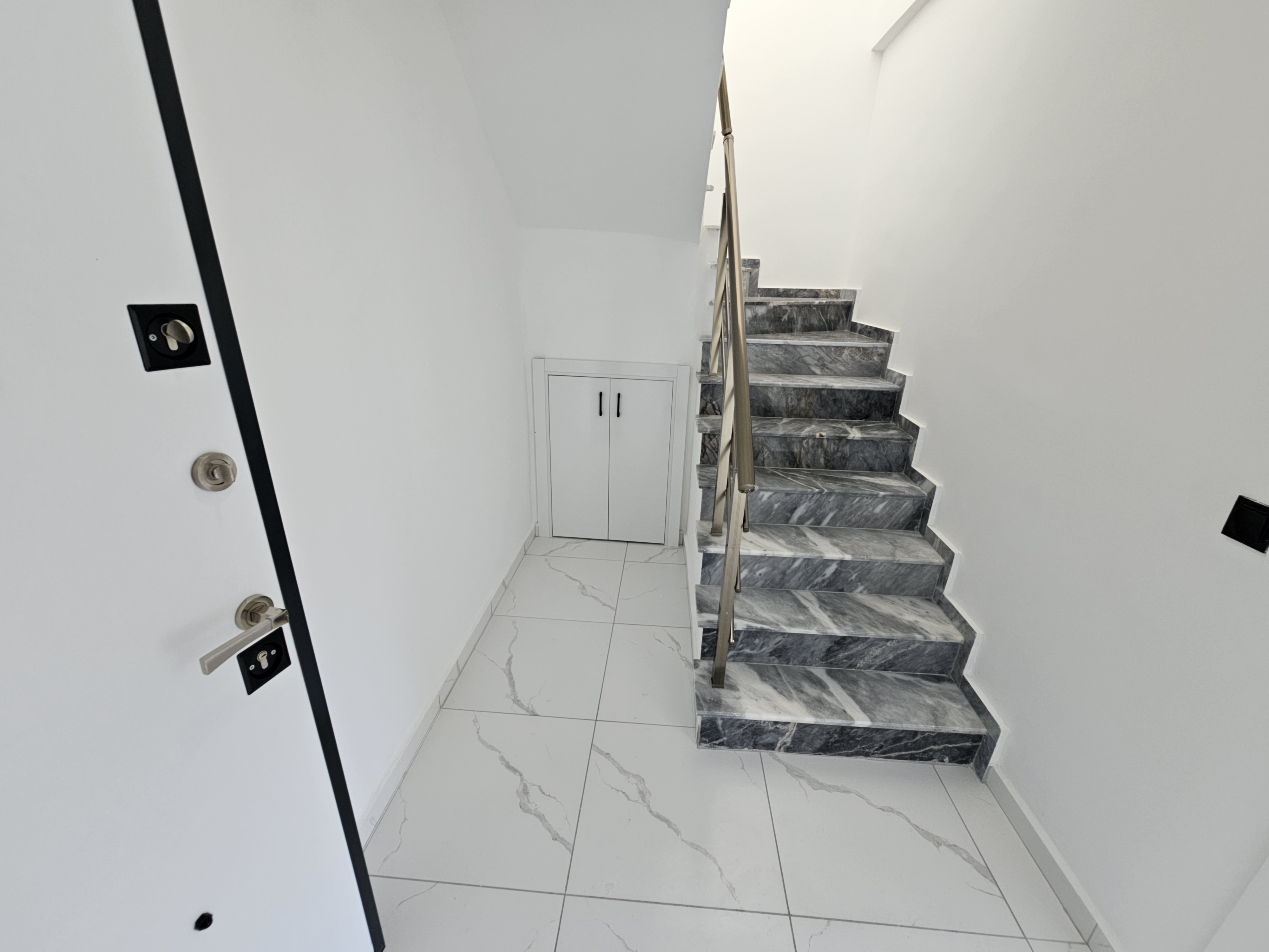 Duplex (2+1) - Aqua Blue Residence