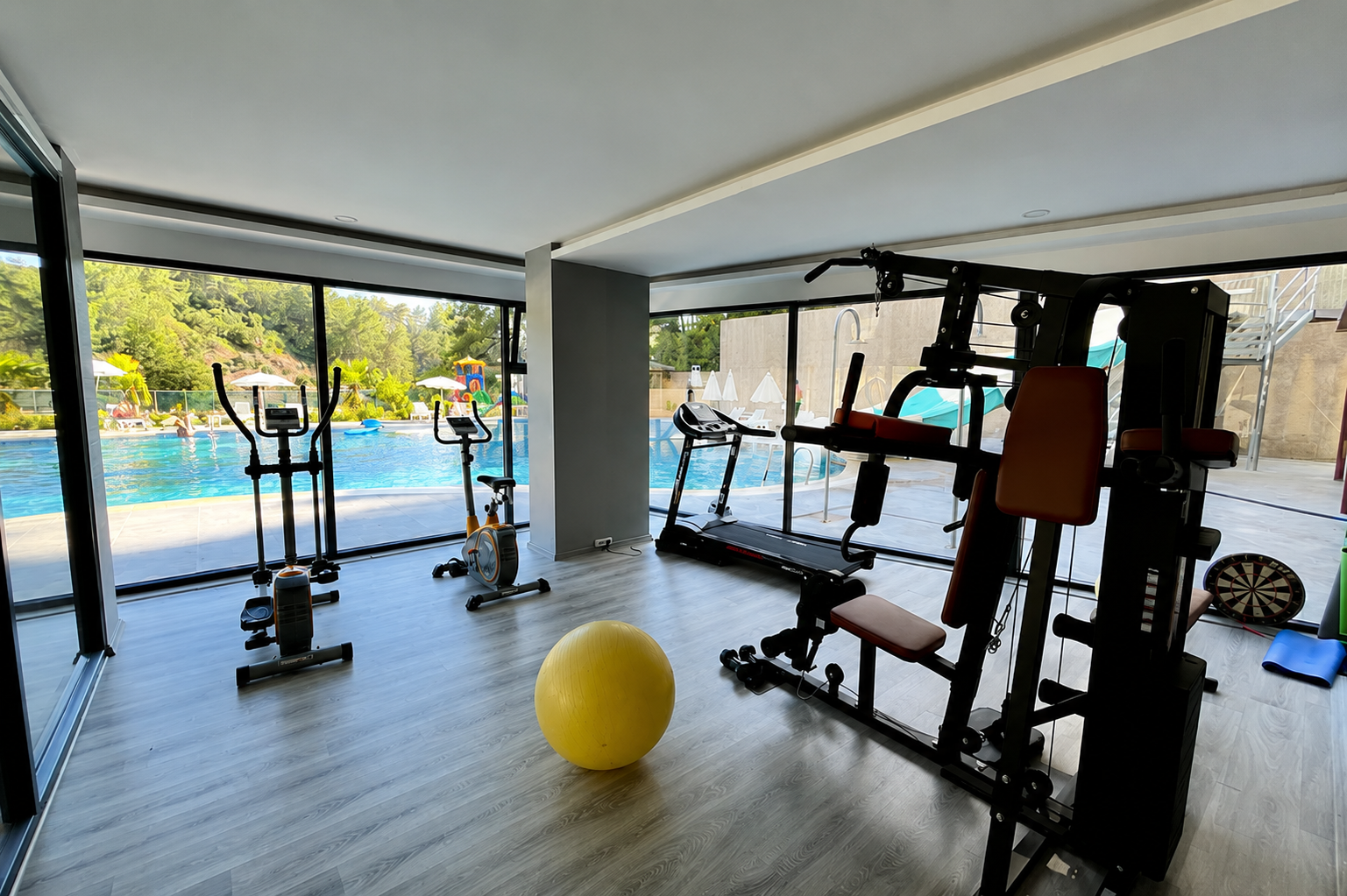 Жилой комплекс Aqua Residence в Авсалларе. 800 метров до моря - квартиры 1+1 и дуплексы 2+1