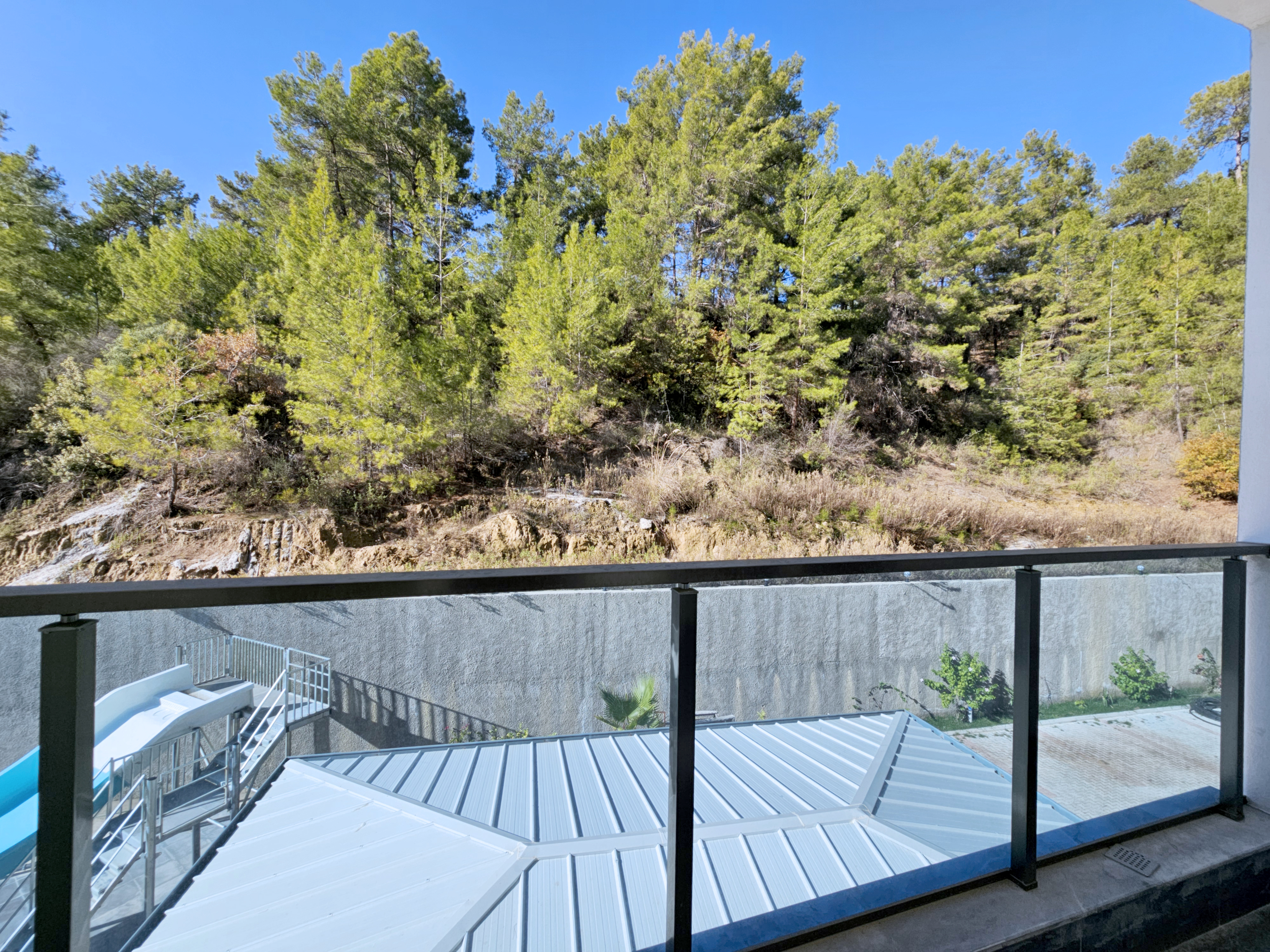 🔑(1+1) - Aqua Residence