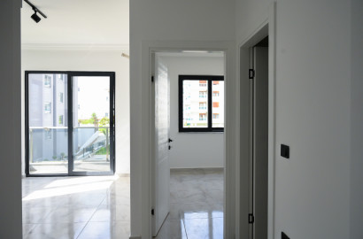 (1+1) - Crown Residence