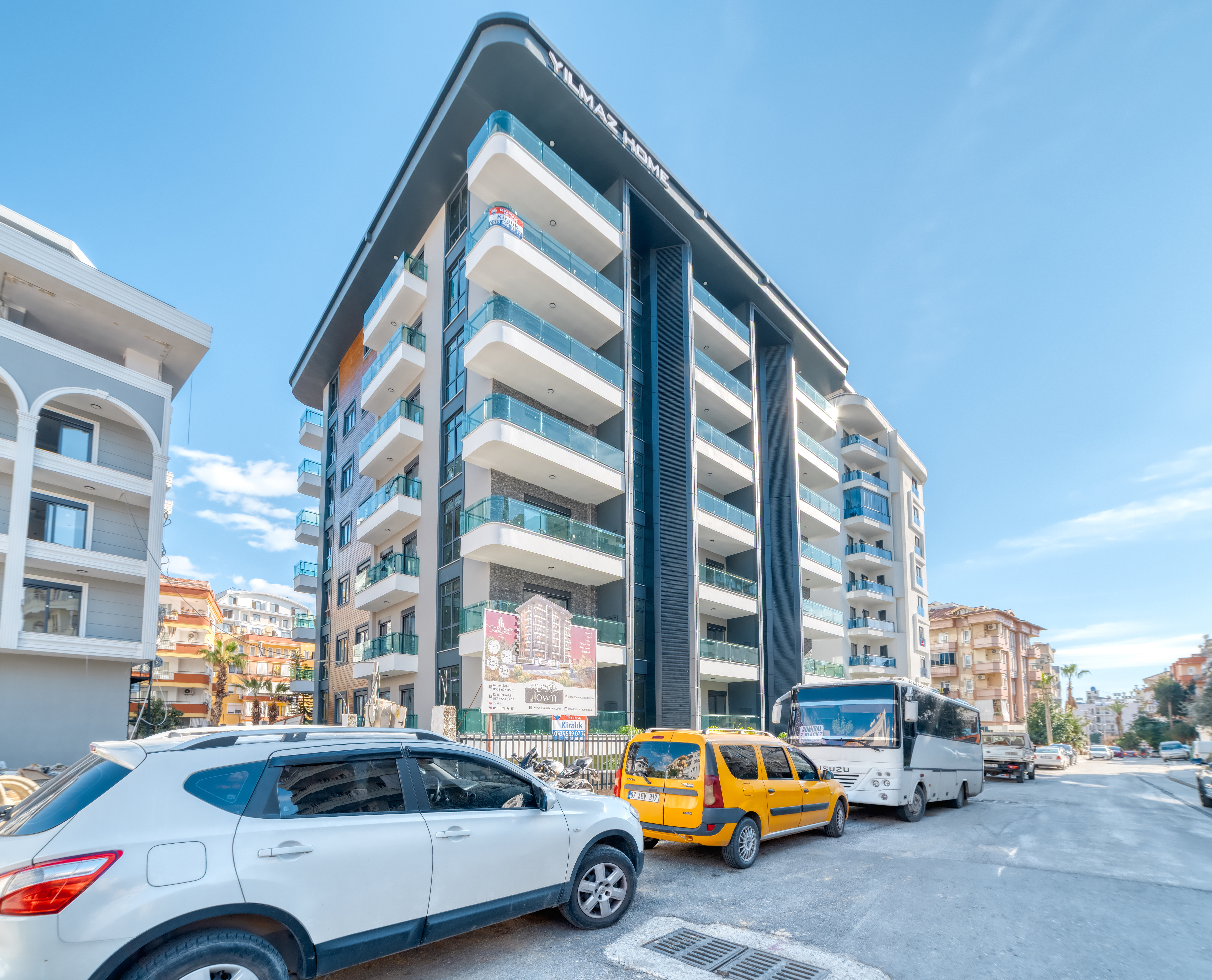 Gloria Town Residence