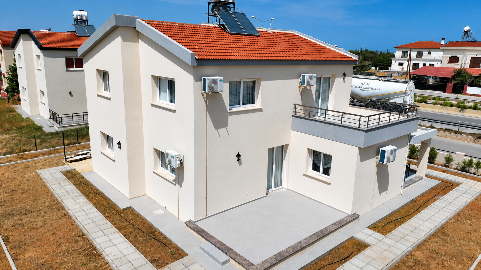 Luxury 4+1 Villa in North Cyprus - 500 m from the Sea, Yeni Boğaziçi