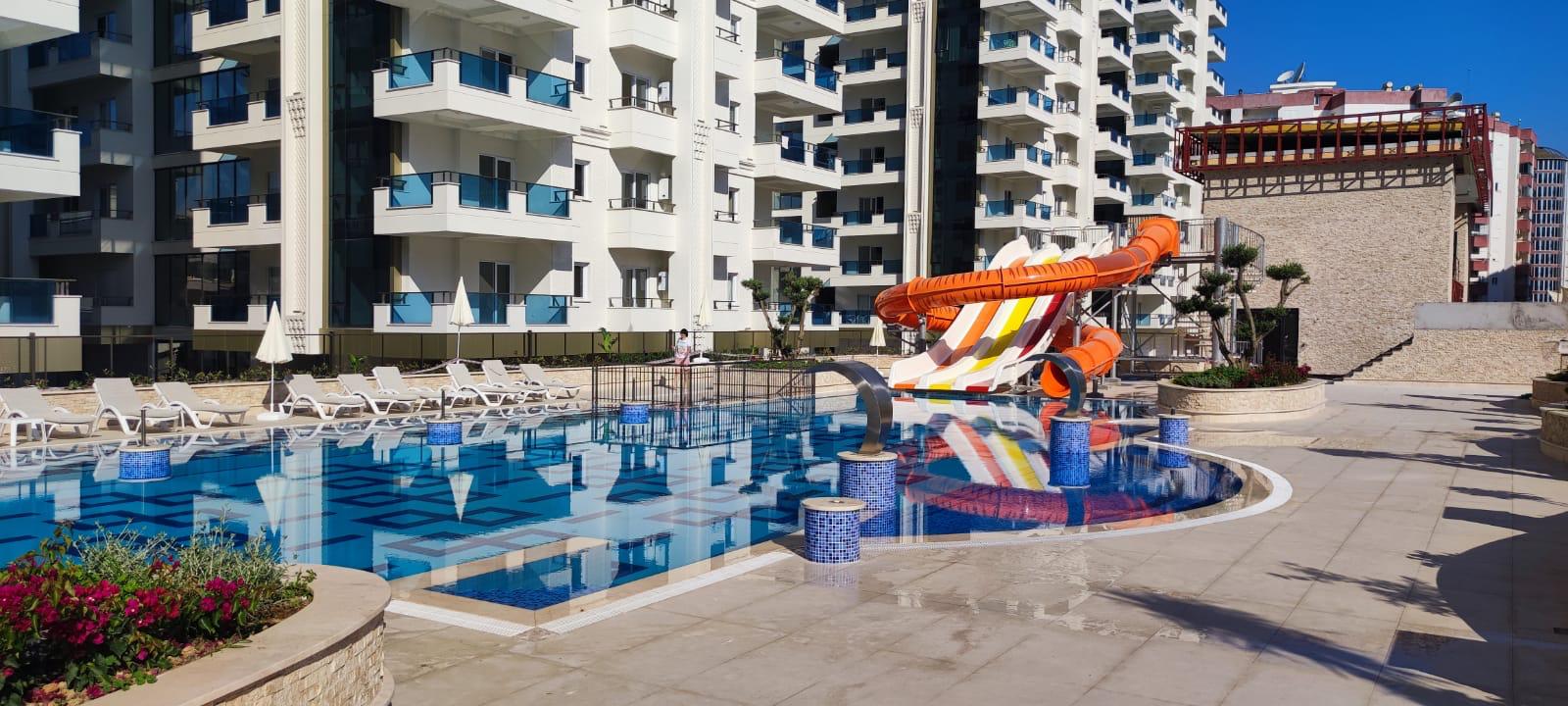 Mahmutlar'da çok işlevli konut kompleksi